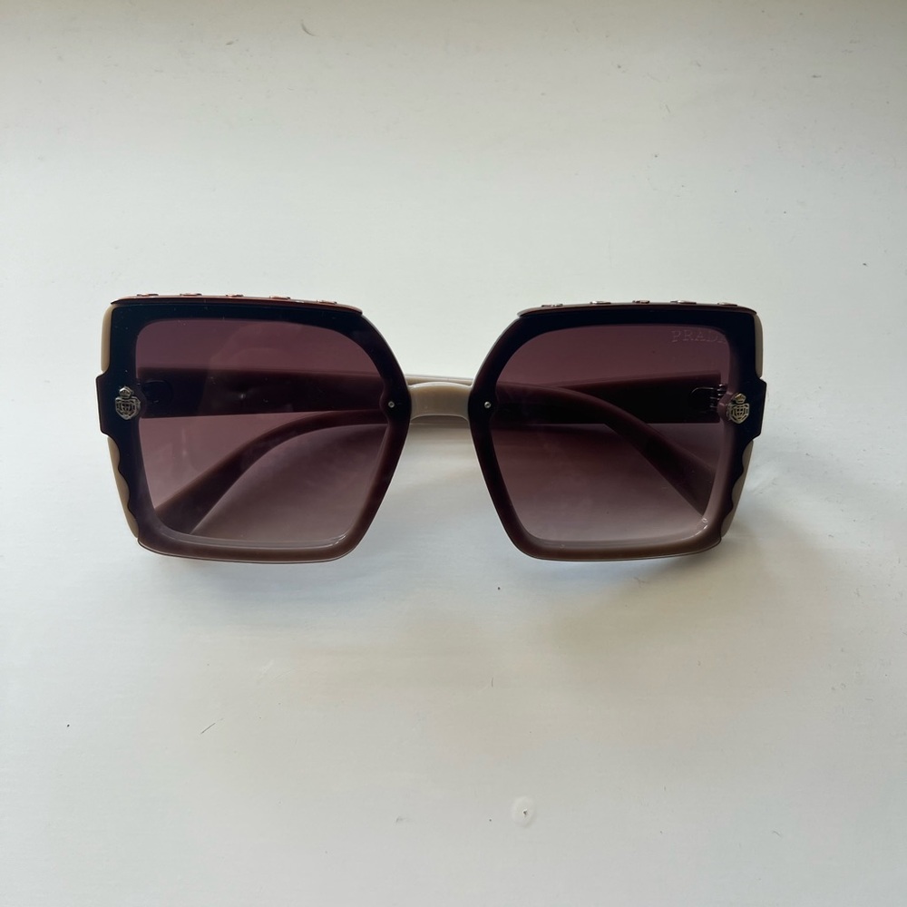 Prada Women’s Sunglasses Nude & Brown - Pre-owned